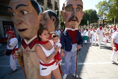 Salida de los gigantes y cabezudos de Pamplona, 10 de julio de San Fermín 2018