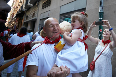 Salida de los gigantes y cabezudos de Pamplona, 10 de julio de San Fermín 2018