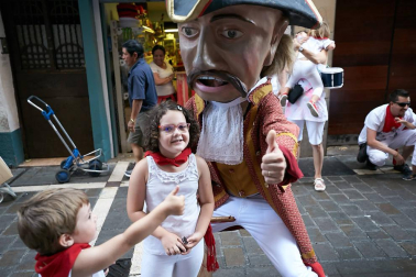 Salida de los gigantes y cabezudos de Pamplona, 10 de julio de San Fermín 2018