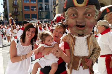 Salida de los gigantes y cabezudos de Pamplona, 10 de julio de San Fermín 2018