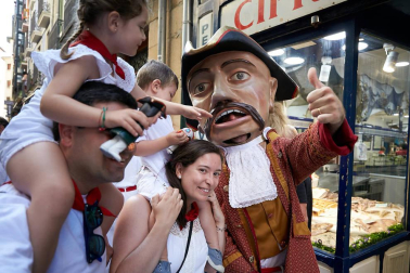 Salida de los gigantes y cabezudos de Pamplona, 10 de julio de San Fermín 2018
