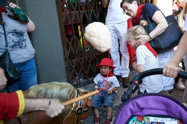 Salida de los gigantes y cabezudos de Pamplona, 10 de julio de San Fermín 2018