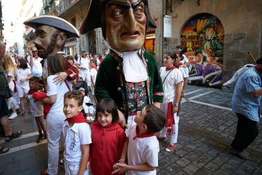 Salida de los gigantes y cabezudos de Pamplona, 10 de julio de San Fermín 2018