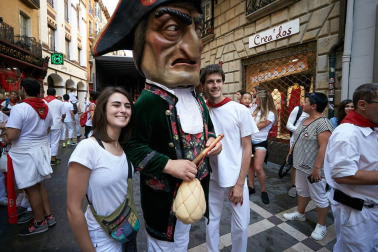 Salida de los gigantes y cabezudos de Pamplona, 10 de julio de San Fermín 2018