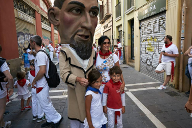 Salida de los gigantes y cabezudos de Pamplona, 10 de julio de San Fermín 2018