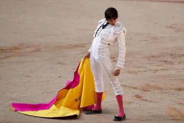 Faena de los toros de la ganadería de Núñez del Cuvillo para los diestros Antonio Ferrera, Roca Rey y Ginés Marín