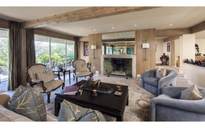 La mansión de lujo que la diva de Hollywood Elizabeth Taylor y su marido de entonces Michael Wilding compraron en 1954 en Beverly Hills está ahora a la venta por 16 millones de dólares.