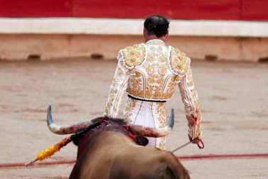 Faena de los toros de la ganadería de Victoriano del Río Cortés para los diestros Pepín Liria, Julián López 'El Juli' y Ginés Marín