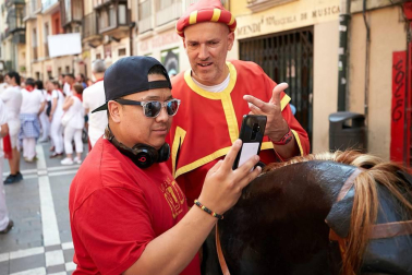 Salida de los gigantes y cabezudos de Pamplona, 12 de julio de San Fermín 2018
