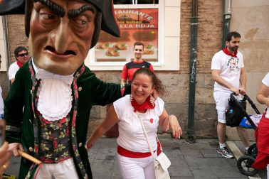 Salida de los gigantes y cabezudos de Pamplona, 12 de julio de San Fermín 2018
