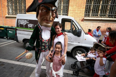 Salida de los gigantes y cabezudos de Pamplona, 12 de julio de San Fermín 2018