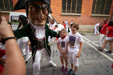 Salida de los gigantes y cabezudos de Pamplona, 12 de julio de San Fermín 2018