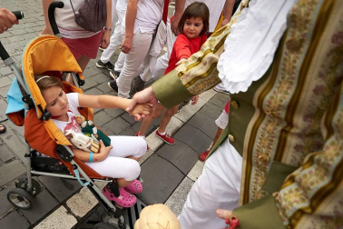 Salida de los gigantes y cabezudos de Pamplona, 12 de julio de San Fermín 2018