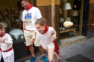 Salida de los gigantes y cabezudos de Pamplona, 12 de julio de San Fermín 2018