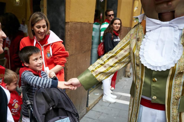 Salida de los gigantes y cabezudos de Pamplona, 12 de julio de San Fermín 2018
