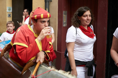 Salida de los gigantes y cabezudos de Pamplona, 12 de julio de San Fermín 2018