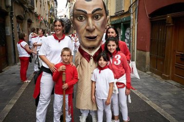 Salida de los gigantes y cabezudos de Pamplona, 12 de julio de San Fermín 2018