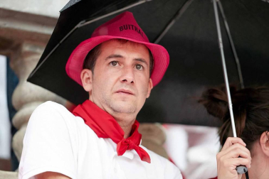 Público asistente a la Plaza de Toros de Pamplona durante la cuarta corrida de la Feria del Toro 2018.