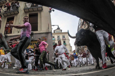 Imágenes del séptimo encierro de los Sanfermines de 2018, con toros de la ganadería Jandilla.