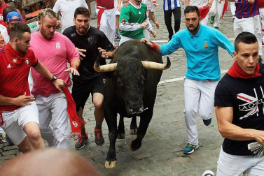 Imágenes del séptimo encierro de los Sanfermines de 2018, con toros de la ganadería Jandilla.