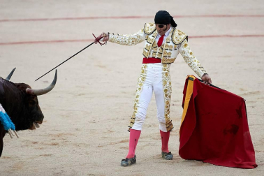 Faena de los toros de la ganadería de Fuente Ymbro para los diestros Juan José Padilla, Roca Rey y Cayetano