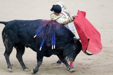 Faena de los toros de la ganadería de Fuente Ymbro para los diestros Juan José Padilla, Roca Rey y Cayetano