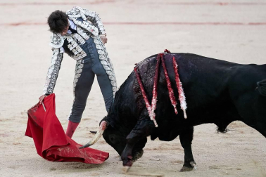 Faena de los toros de la ganadería de Fuente Ymbro para los diestros Juan José Padilla, Roca Rey y Cayetano