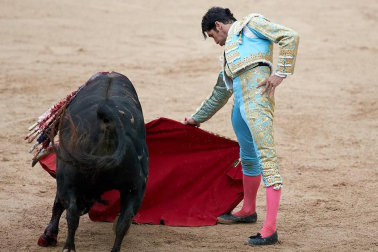 Faena de los toros de la ganadería de Fuente Ymbro para los diestros Juan José Padilla, Roca Rey y Cayetano