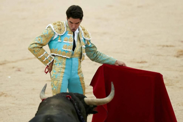 Faena de los toros de la ganadería de Fuente Ymbro para los diestros Juan José Padilla, Roca Rey y Cayetano