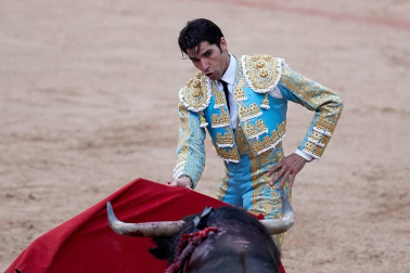 Faena de los toros de la ganadería de Fuente Ymbro para los diestros Juan José Padilla, Roca Rey y Cayetano