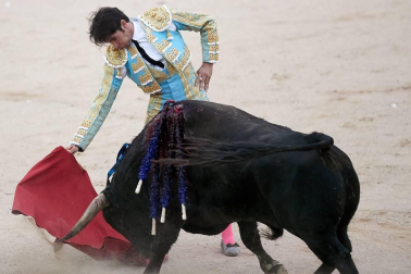 Faena de los toros de la ganadería de Fuente Ymbro para los diestros Juan José Padilla, Roca Rey y Cayetano