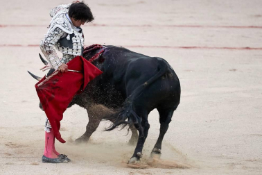 Faena de los toros de la ganadería de Fuente Ymbro para los diestros Juan José Padilla, Roca Rey y Cayetano