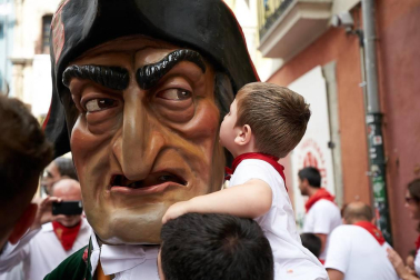 Fotos de los gigantes y cabezudos de Pamplona, 13 de julio de San Fermín 2018