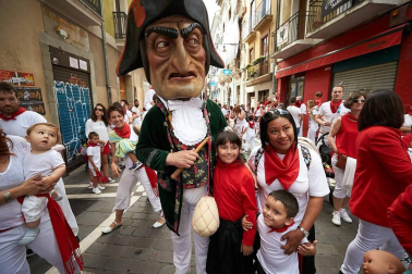 Fotos de los gigantes y cabezudos de Pamplona, 13 de julio de San Fermín 2018