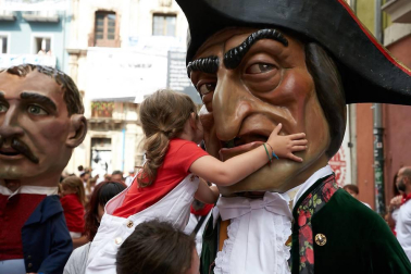 Fotos de los gigantes y cabezudos de Pamplona, 13 de julio de San Fermín 2018