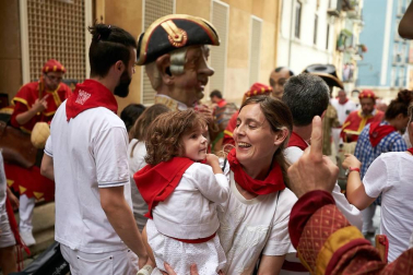 Fotos de los gigantes y cabezudos de Pamplona, 13 de julio de San Fermín 2018