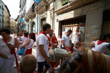 Fotos de los gigantes y cabezudos de Pamplona, 13 de julio de San Fermín 2018