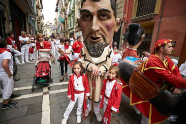Fotos de los gigantes y cabezudos de Pamplona, 13 de julio de San Fermín 2018