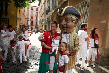 Fotos de los gigantes y cabezudos de Pamplona, 13 de julio de San Fermín 2018