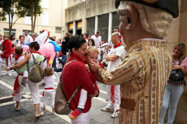 Fotos de los gigantes y cabezudos de Pamplona, 13 de julio de San Fermín 2018