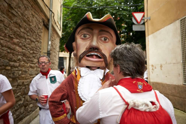 Fotos de los gigantes y cabezudos de Pamplona, 13 de julio de San Fermín 2018