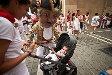 Fotos de los gigantes y cabezudos de Pamplona, 13 de julio de San Fermín 2018