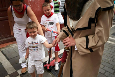 Fotos de los gigantes y cabezudos de Pamplona, 13 de julio de San Fermín 2018