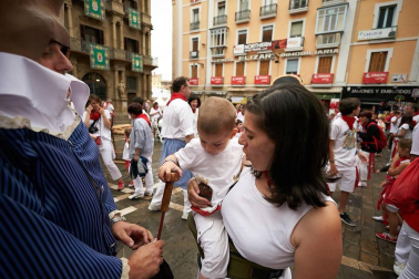 Fotos de los gigantes y cabezudos de Pamplona, 13 de julio de San Fermín 2018