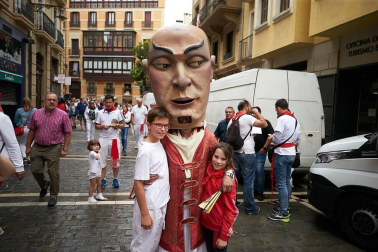 Fotos de los gigantes y cabezudos de Pamplona, 13 de julio de San Fermín 2018