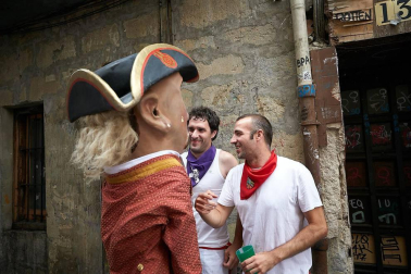 Fotos de los gigantes y cabezudos de Pamplona, 13 de julio de San Fermín 2018