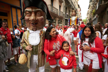 Fotos de los gigantes y cabezudos de Pamplona, 13 de julio de San Fermín 2018