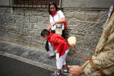 Fotos de los gigantes y cabezudos de Pamplona, 13 de julio de San Fermín 2018