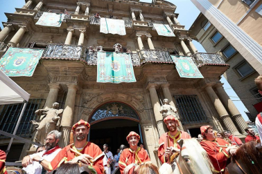 Fotos de los gigantes y cabezudos de Pamplona, 14 de julio de San Fermín 2018
