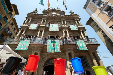 Fotos de los gigantes y cabezudos de Pamplona, 14 de julio de San Fermín 2018